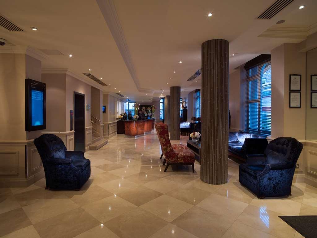 Radisson Blu Edwardian Kenilworth Hotel, 런던 내부 사진